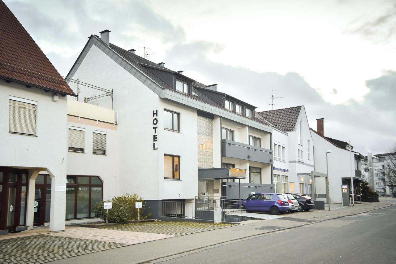 Hotel Mautner Airport Und Messehotel Stuttgart Exteriör bild